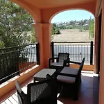 Sunny Retreat Lejlighed *