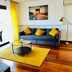 아파트 Sunny Retreat *